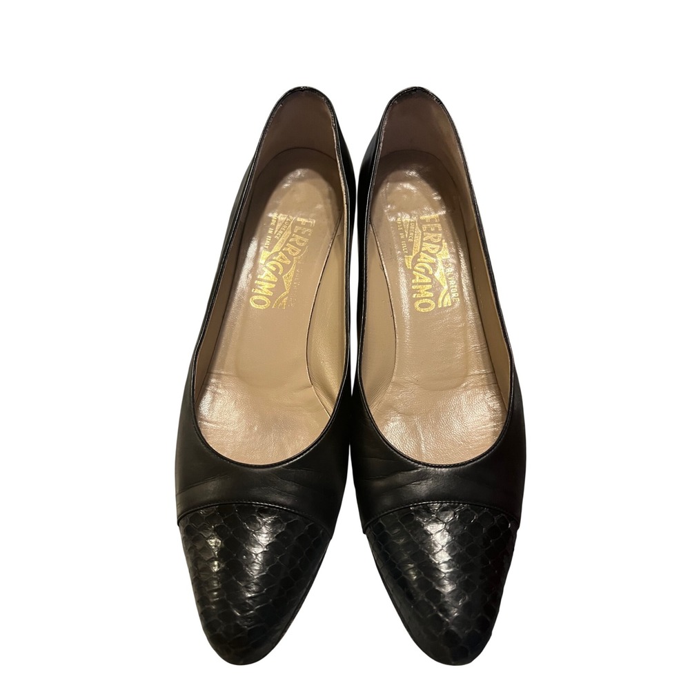 Salvatore Ferragamo Margaret Black Calf Leather Snakeskin Cap Toe Pumps 9 AAA - Picture 2 of 12